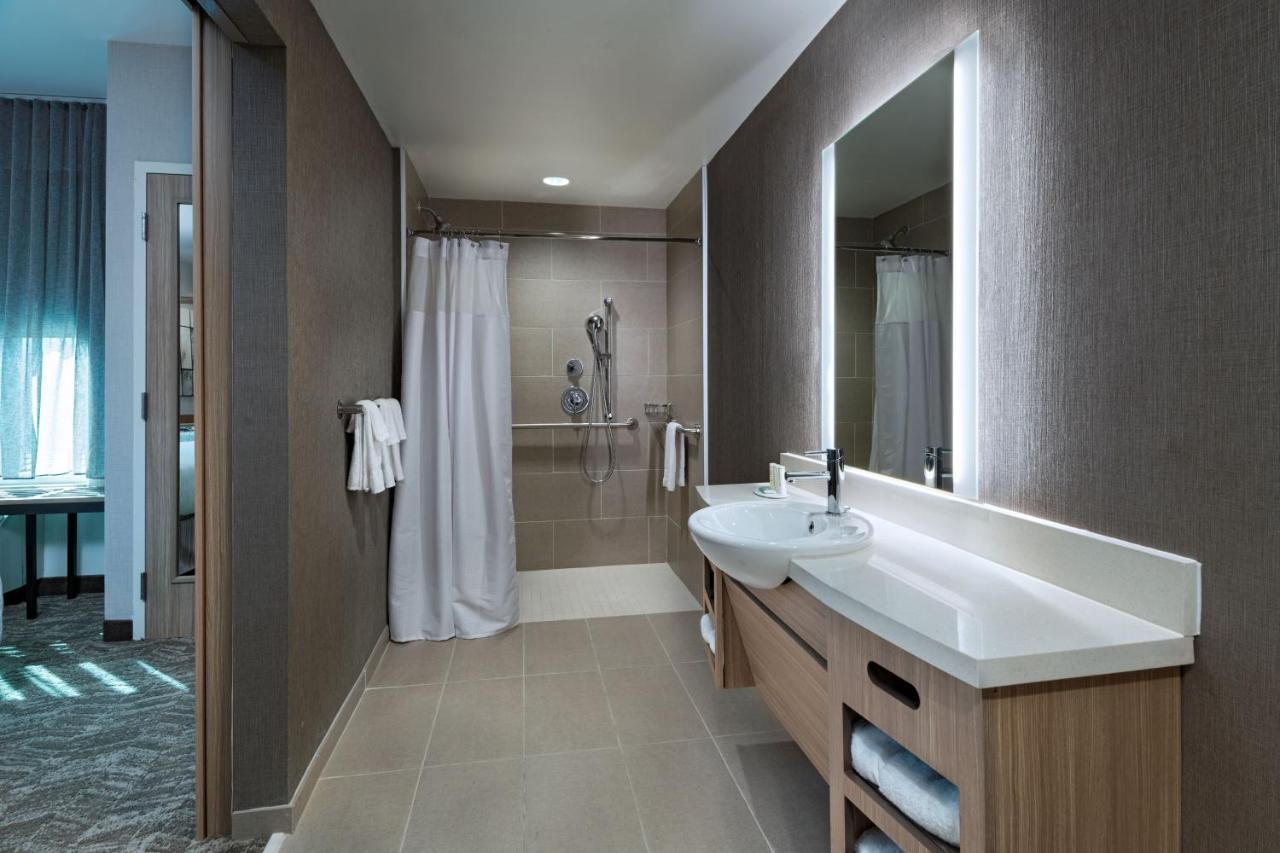 สปริงฮิลล์ สวีท บาย แมริออท ออสติน นอร์ทเวสต์/รีเสิร์ช บูเลอวาร์ด Hotel ภายนอก รูปภาพ